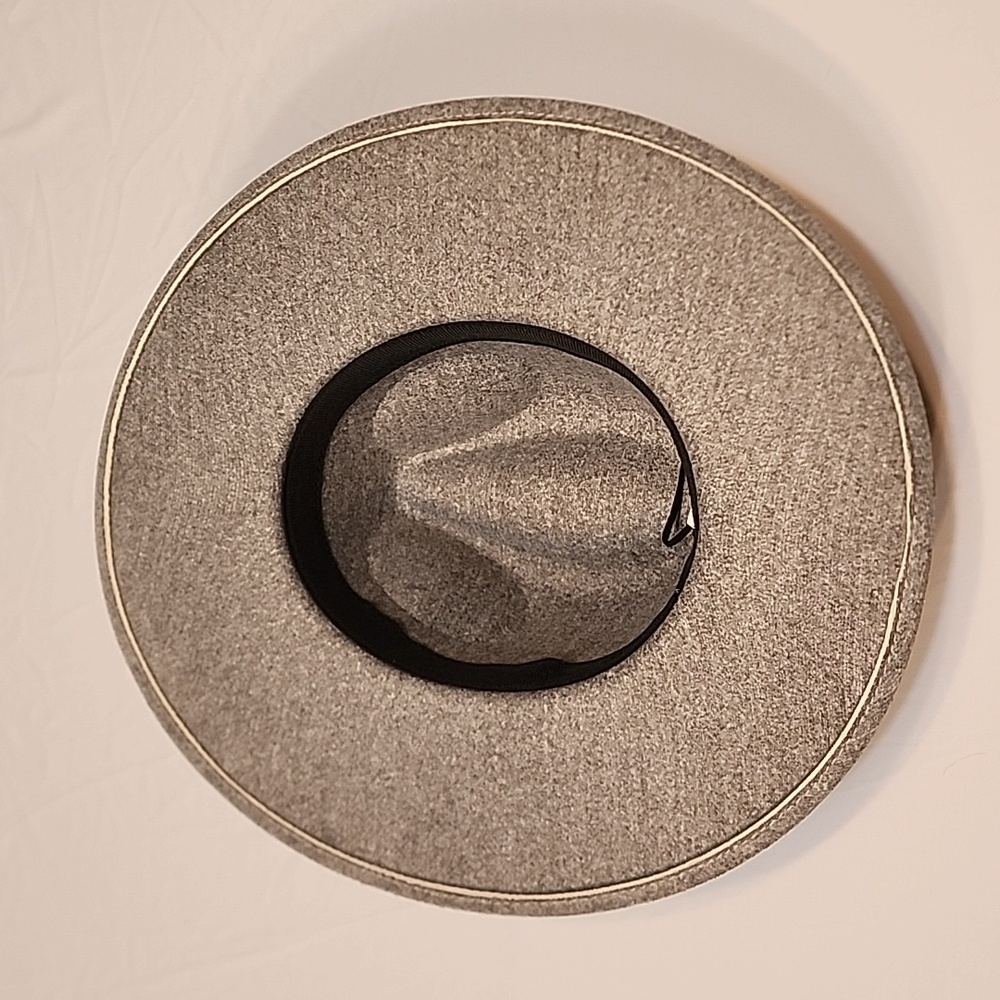 Beyond the Canvas by Yaya wearable art wide brimmed hat - Picture 4 of 4